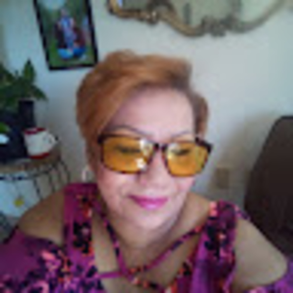 Meet your Posher, Maribel